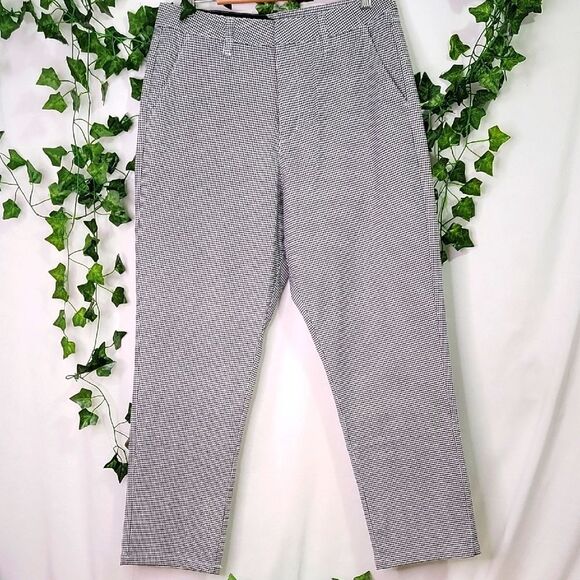 Volcom. Women's Dress Pants. Houndstooth Pattern. Size 29. EUC - Picture 1 of 11